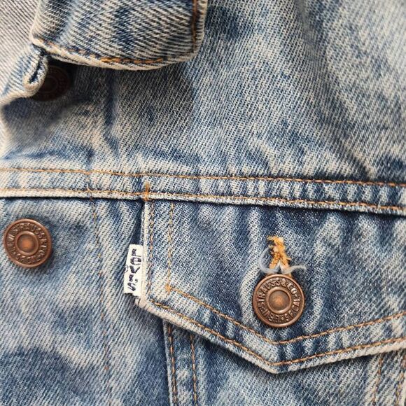 y2k Vintage white blue tag 90s Levi's denim jacket L, made in the USA - Picture 9 of 10